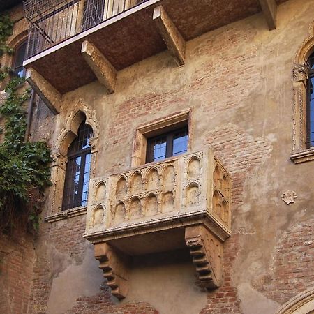 Vitti'S Home Verona 4 - Apartment Екстер'єр фото
